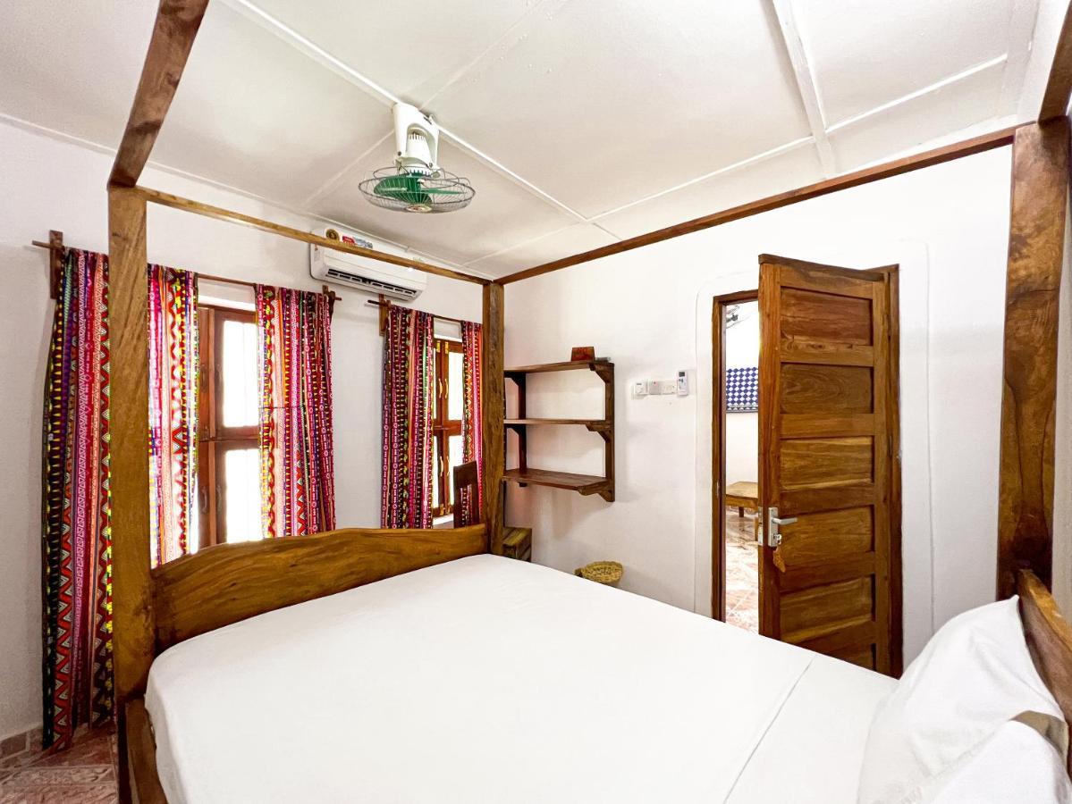 Shoki Shoki Guest House Zanzibar 外观 照片