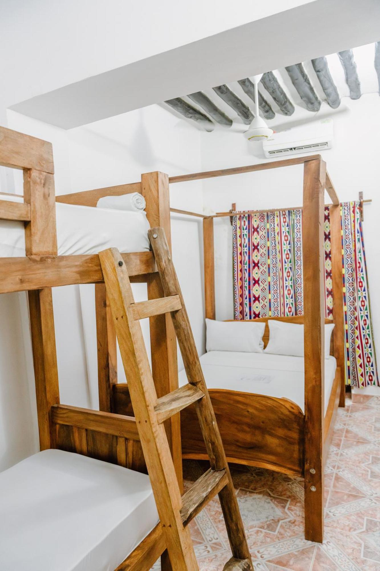 Shoki Shoki Guest House Zanzibar 外观 照片
