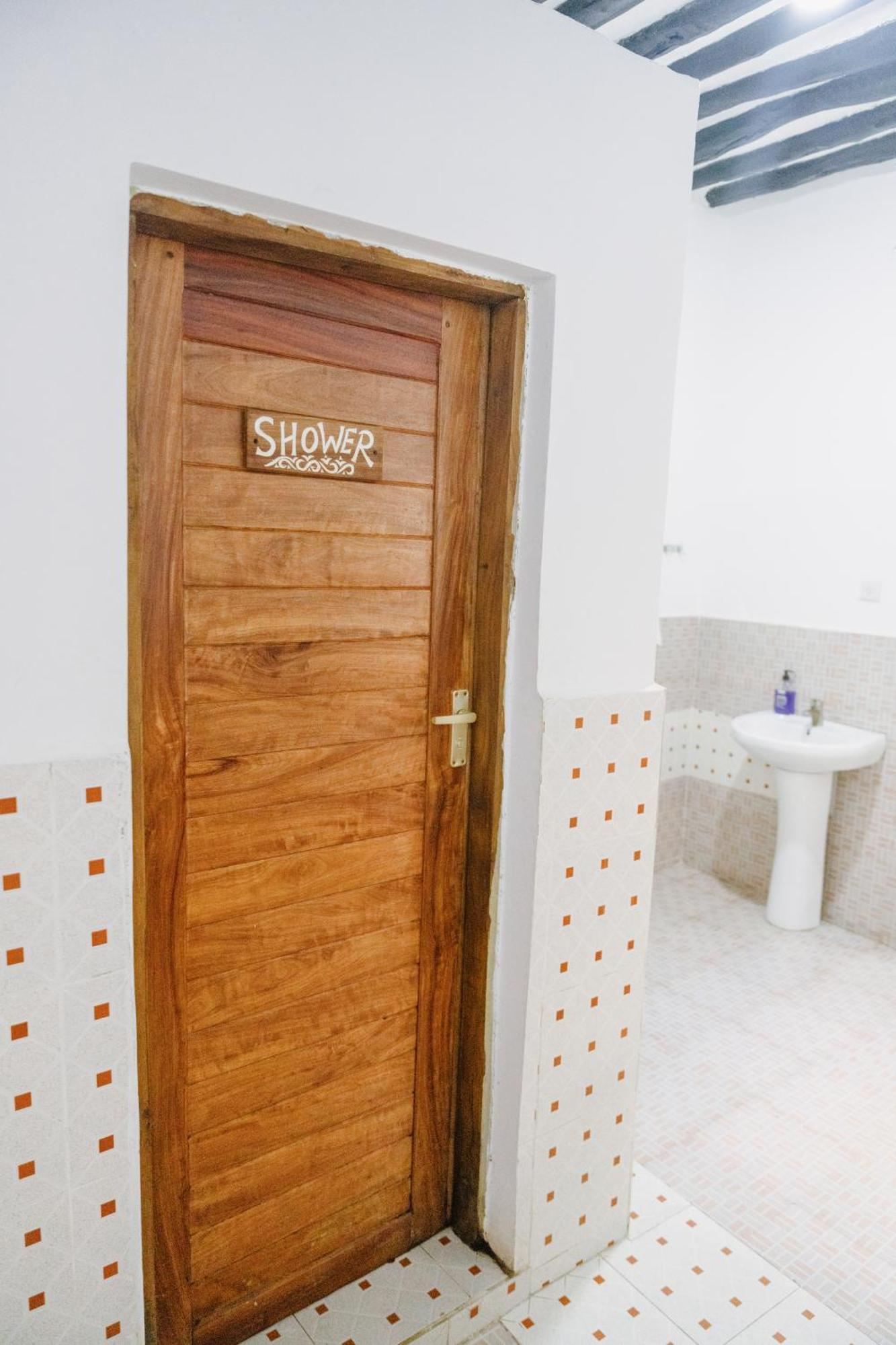 Shoki Shoki Guest House Zanzibar 外观 照片
